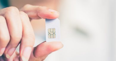 Scammers Offer Cash To Phone Carrier Staff To Swap SIM Cards