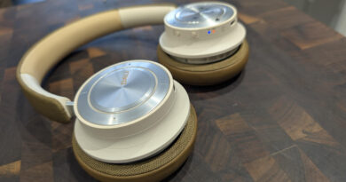 I’ve yet to find a pair of headphones that sound better than these – but there’s a catch