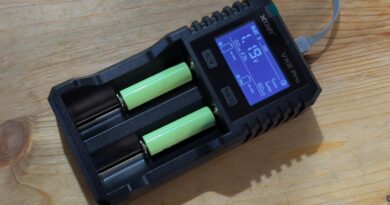 This battery analyzer I discovered is a power users’ dream – how it stands out