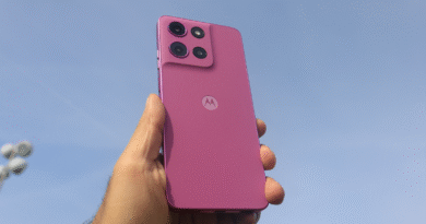 Why I prefer this $200 Motorola phone over Samsung and Google’s budget models